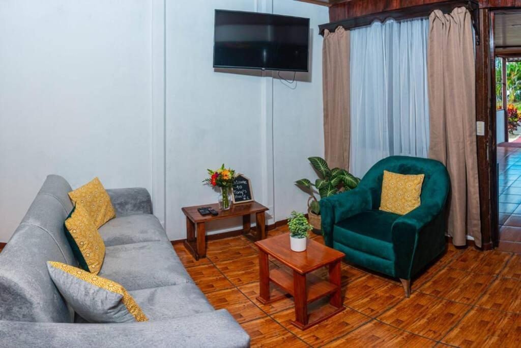 Tony'S House #2 Villa La Fortuna Bagian luar foto